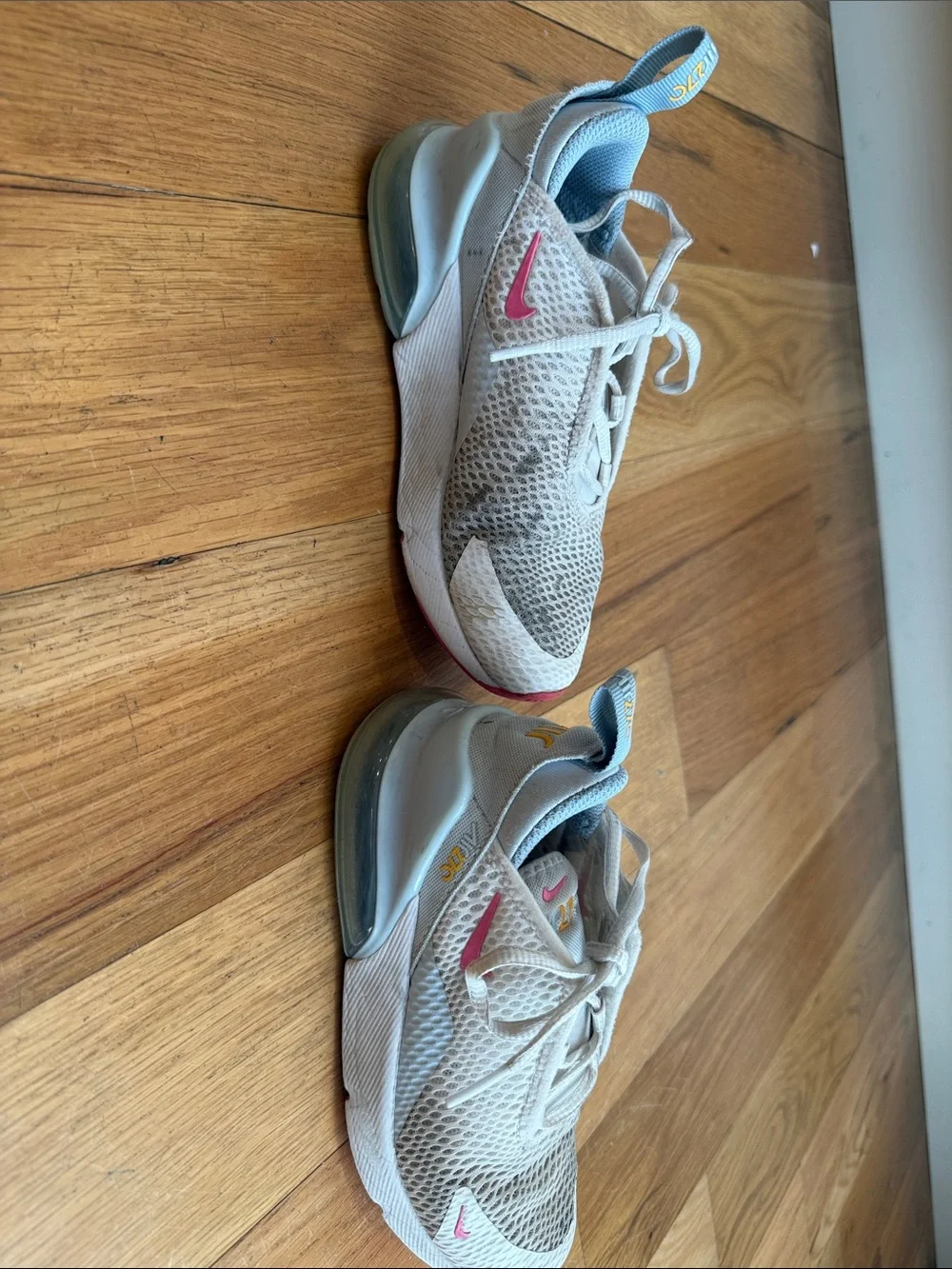 Nike light gray